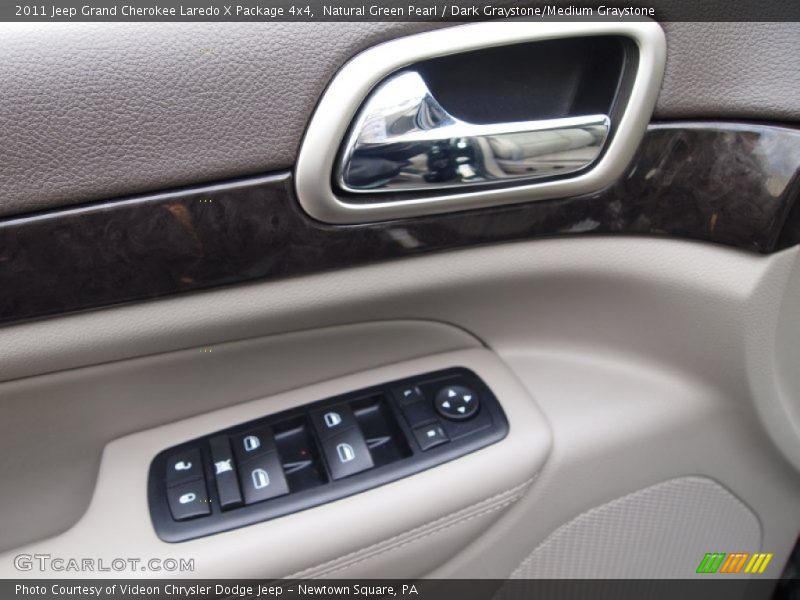 Natural Green Pearl / Dark Graystone/Medium Graystone 2011 Jeep Grand Cherokee Laredo X Package 4x4