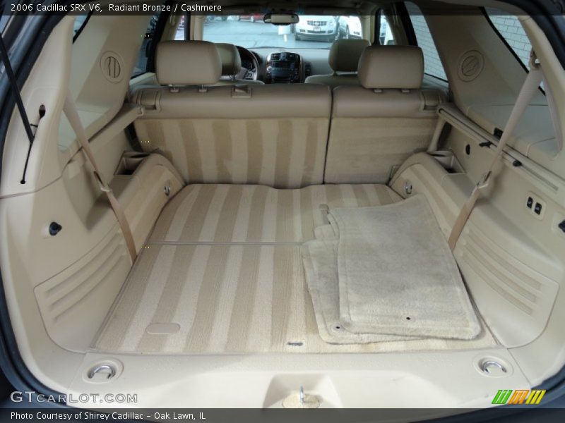  2006 SRX V6 Trunk