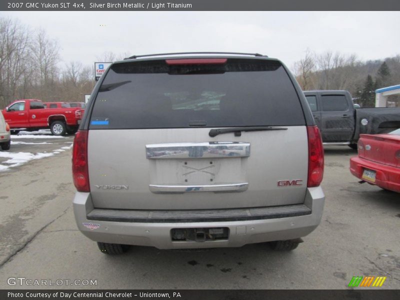 Silver Birch Metallic / Light Titanium 2007 GMC Yukon SLT 4x4