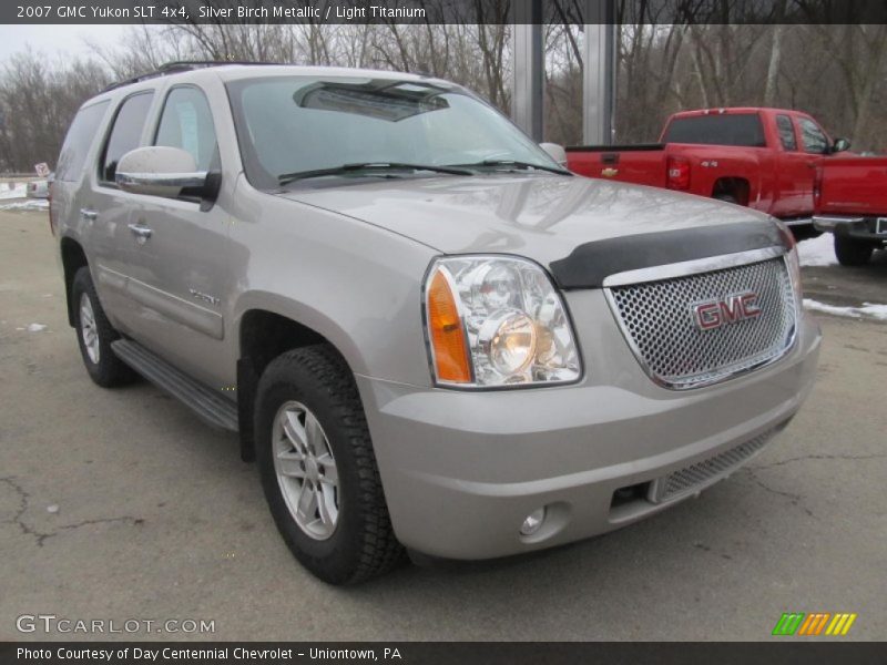 Silver Birch Metallic / Light Titanium 2007 GMC Yukon SLT 4x4
