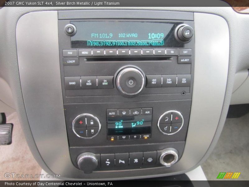 Silver Birch Metallic / Light Titanium 2007 GMC Yukon SLT 4x4