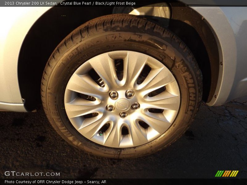  2013 200 LX Sedan Wheel