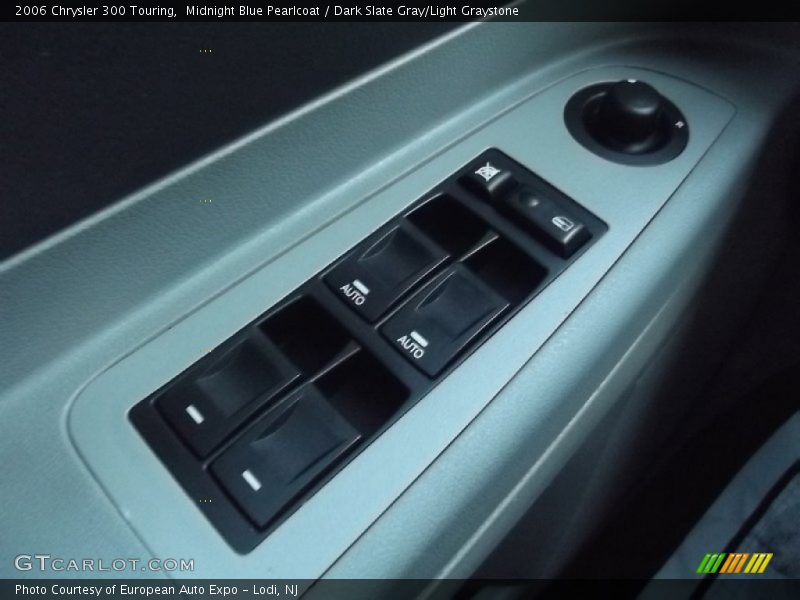 Midnight Blue Pearlcoat / Dark Slate Gray/Light Graystone 2006 Chrysler 300 Touring