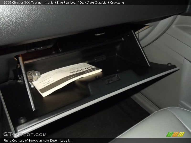 Midnight Blue Pearlcoat / Dark Slate Gray/Light Graystone 2006 Chrysler 300 Touring
