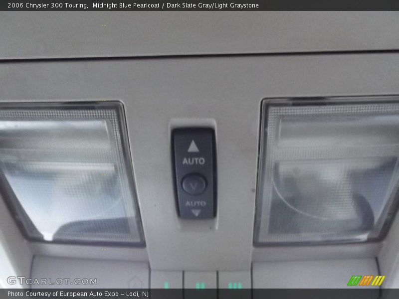 Midnight Blue Pearlcoat / Dark Slate Gray/Light Graystone 2006 Chrysler 300 Touring