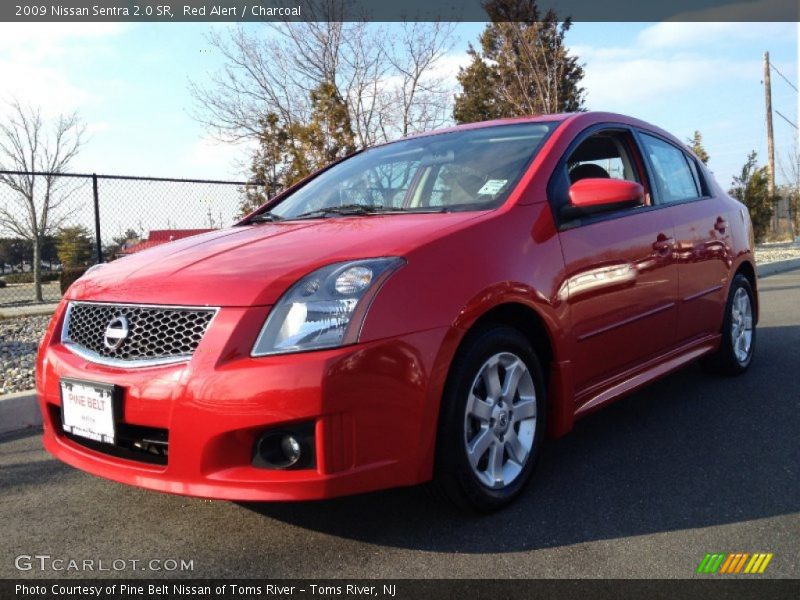 Red Alert / Charcoal 2009 Nissan Sentra 2.0 SR