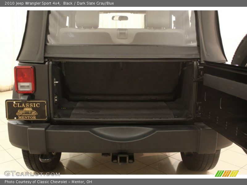 Black / Dark Slate Gray/Blue 2010 Jeep Wrangler Sport 4x4