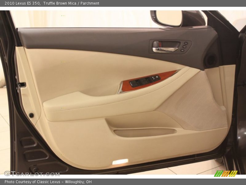 Door Panel of 2010 ES 350