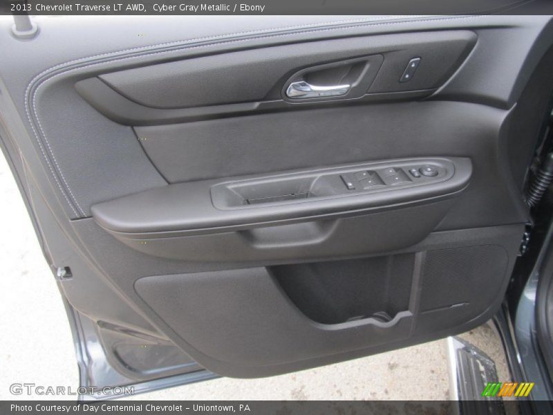 Cyber Gray Metallic / Ebony 2013 Chevrolet Traverse LT AWD