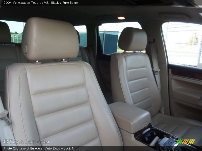 Black / Pure Beige 2004 Volkswagen Touareg V8