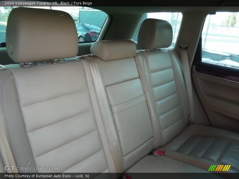 Black / Pure Beige 2004 Volkswagen Touareg V8