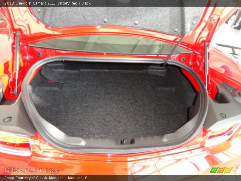 2013 Camaro ZL1 Trunk