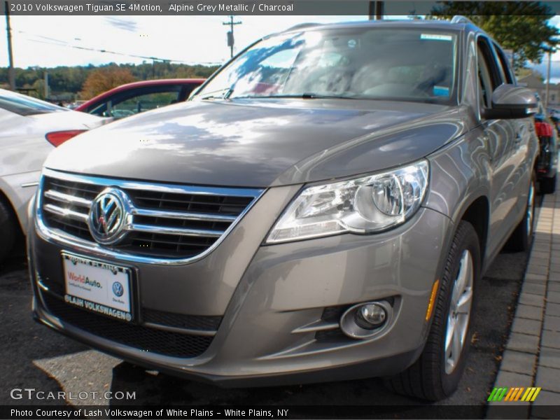 Alpine Grey Metallic / Charcoal 2010 Volkswagen Tiguan SE 4Motion