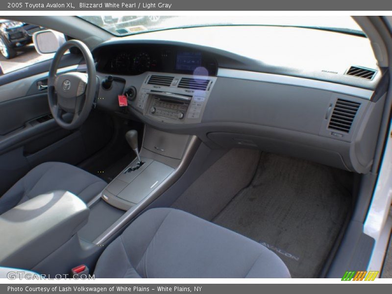  2005 Avalon XL Light Gray Interior