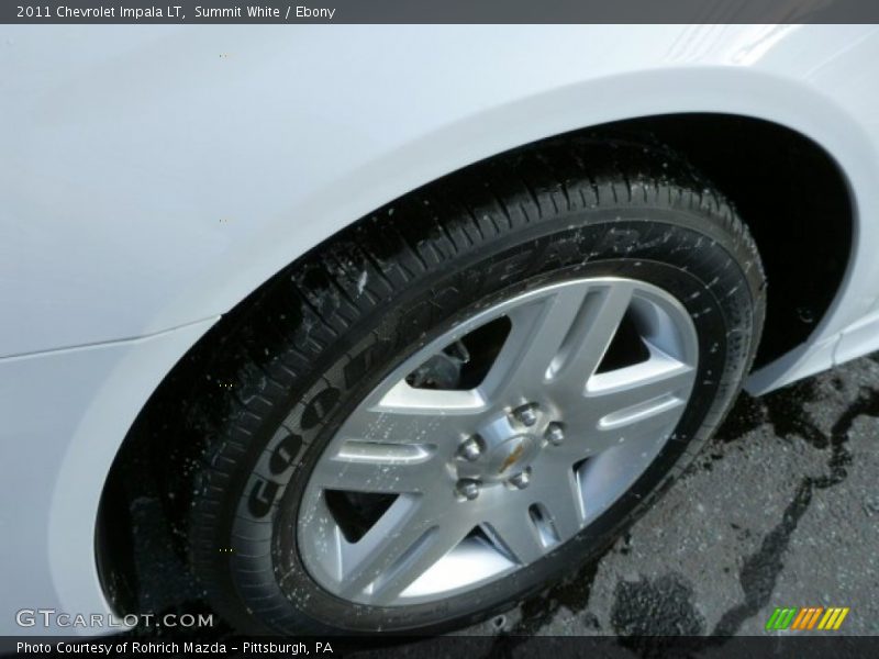 Summit White / Ebony 2011 Chevrolet Impala LT