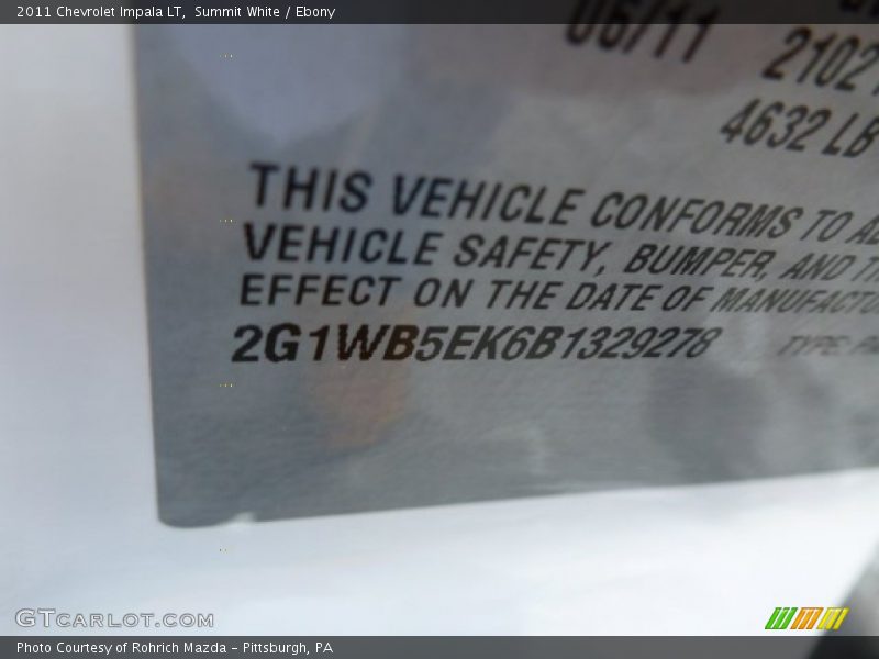 Summit White / Ebony 2011 Chevrolet Impala LT