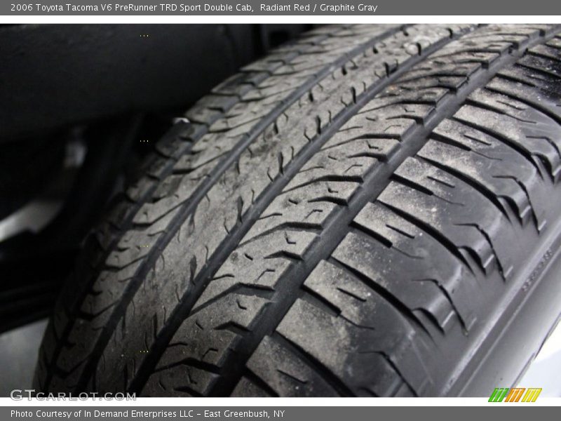 Radiant Red / Graphite Gray 2006 Toyota Tacoma V6 PreRunner TRD Sport Double Cab