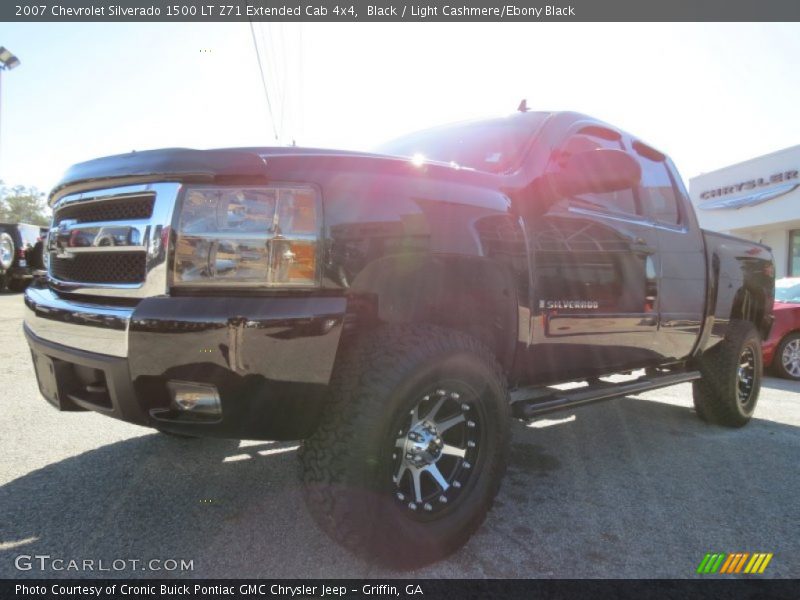 Black / Light Cashmere/Ebony Black 2007 Chevrolet Silverado 1500 LT Z71 Extended Cab 4x4