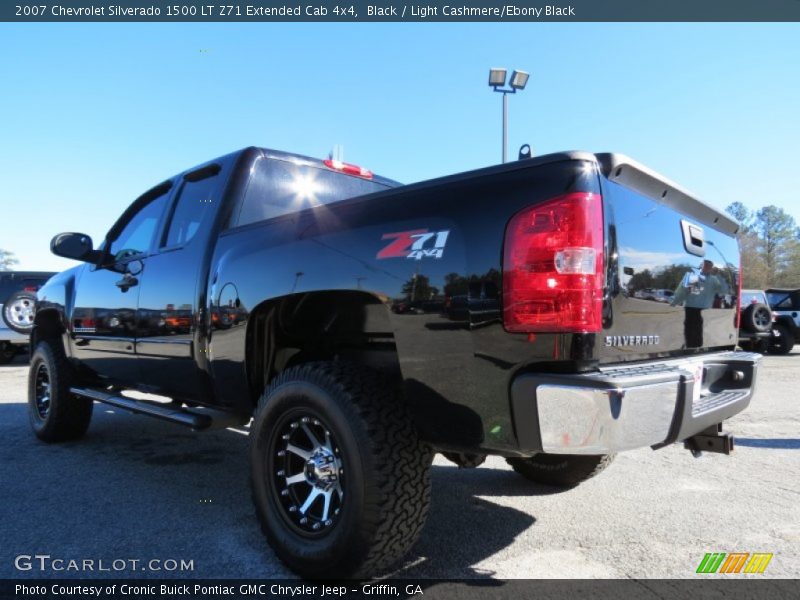 Black / Light Cashmere/Ebony Black 2007 Chevrolet Silverado 1500 LT Z71 Extended Cab 4x4