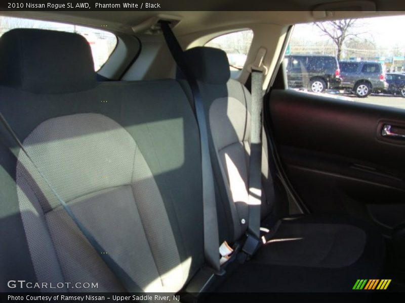 Phantom White / Black 2010 Nissan Rogue SL AWD