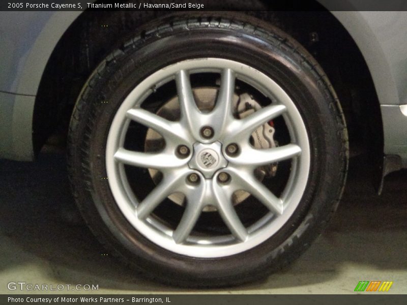 Titanium Metallic / Havanna/Sand Beige 2005 Porsche Cayenne S