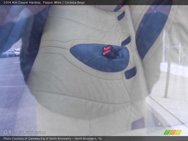 Pepper White / Cordoba Beige 2004 Mini Cooper Hardtop