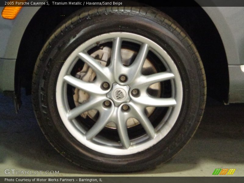 Titanium Metallic / Havanna/Sand Beige 2005 Porsche Cayenne S