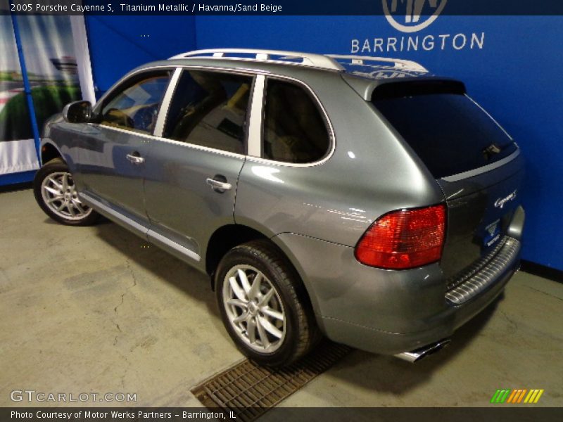 Titanium Metallic / Havanna/Sand Beige 2005 Porsche Cayenne S