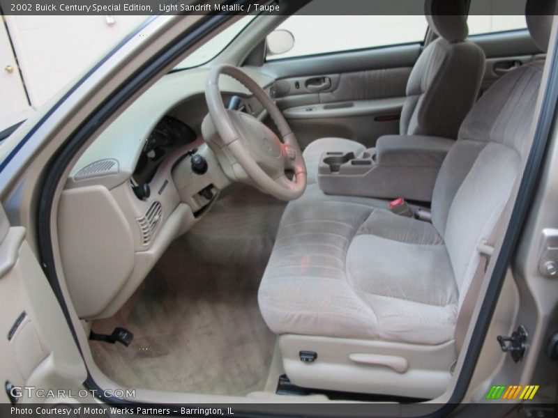 Light Sandrift Metallic / Taupe 2002 Buick Century Special Edition
