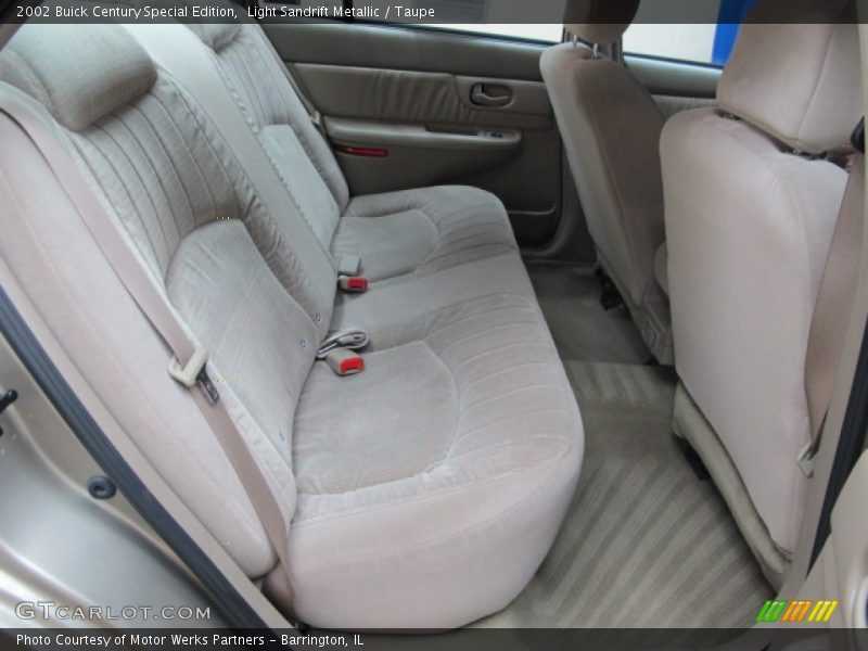 Light Sandrift Metallic / Taupe 2002 Buick Century Special Edition
