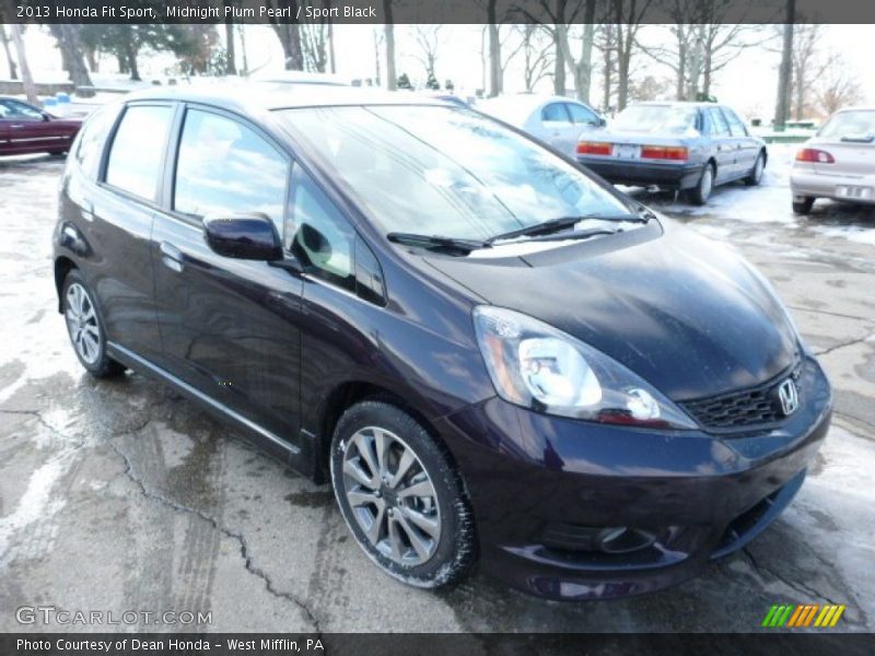 Front 3/4 View of 2013 Fit Sport