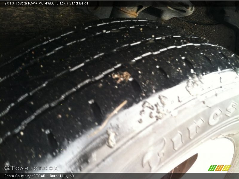 Black / Sand Beige 2010 Toyota RAV4 V6 4WD