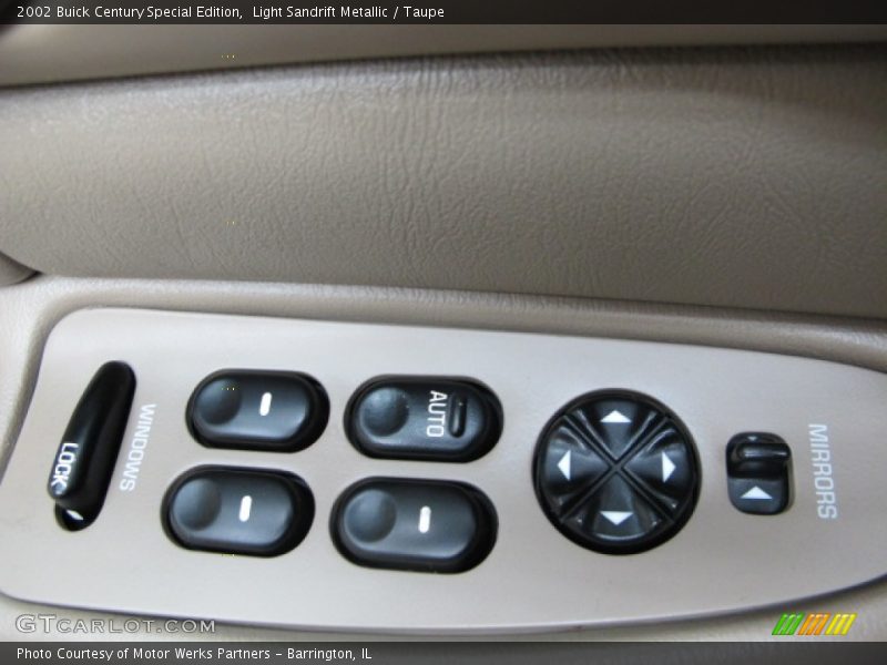Light Sandrift Metallic / Taupe 2002 Buick Century Special Edition