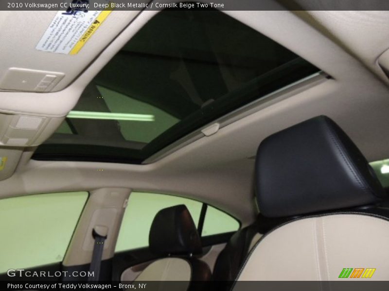 Deep Black Metallic / Cornsilk Beige Two Tone 2010 Volkswagen CC Luxury