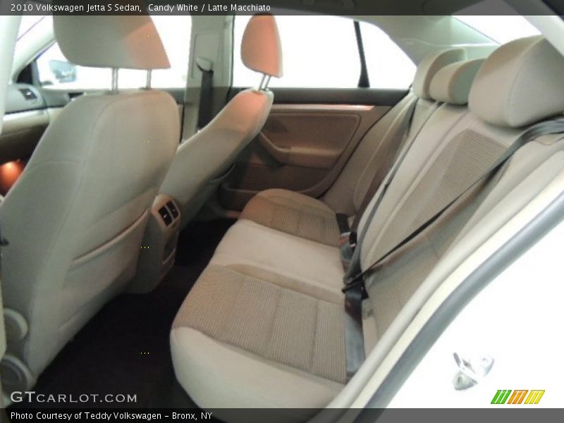 Candy White / Latte Macchiato 2010 Volkswagen Jetta S Sedan