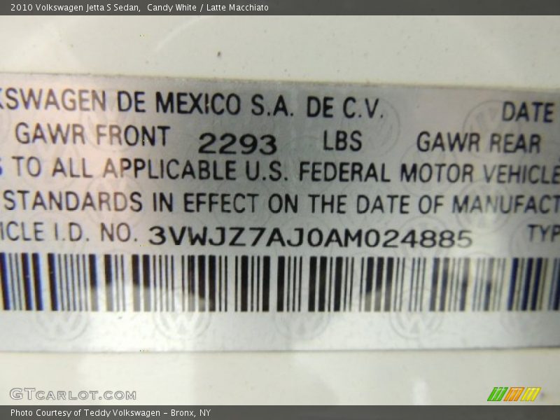 Candy White / Latte Macchiato 2010 Volkswagen Jetta S Sedan