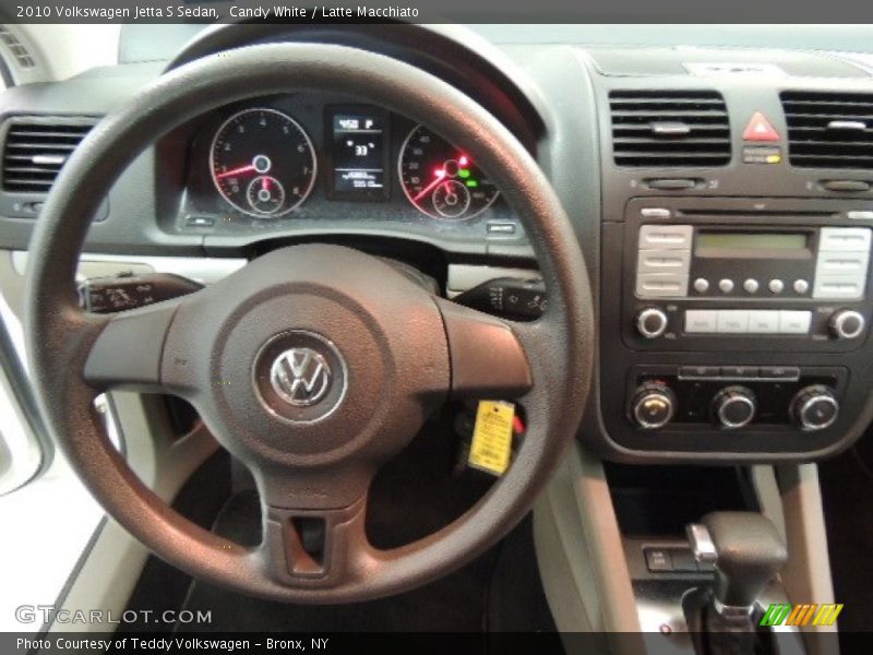 Candy White / Latte Macchiato 2010 Volkswagen Jetta S Sedan