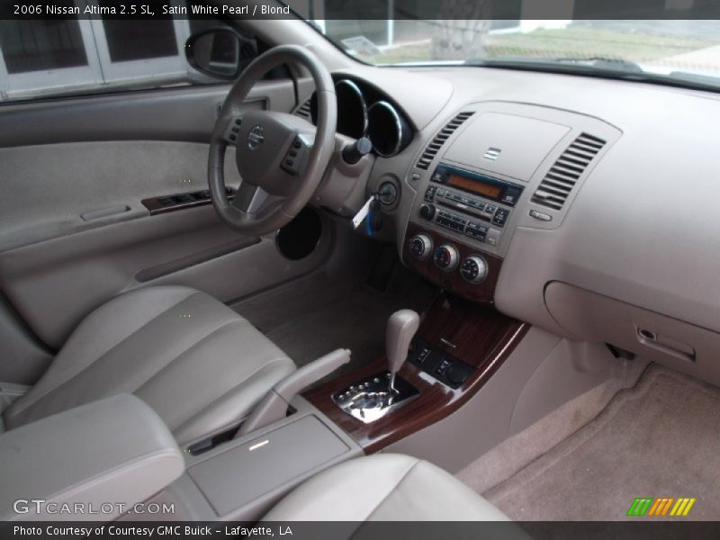 Satin White Pearl / Blond 2006 Nissan Altima 2.5 SL