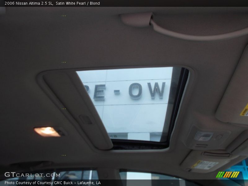 Satin White Pearl / Blond 2006 Nissan Altima 2.5 SL