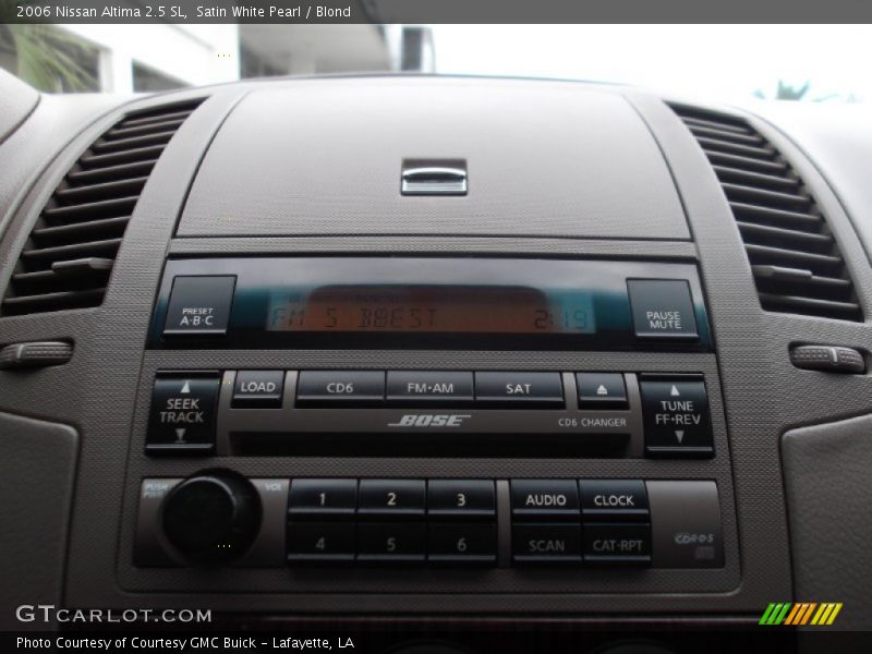 Satin White Pearl / Blond 2006 Nissan Altima 2.5 SL