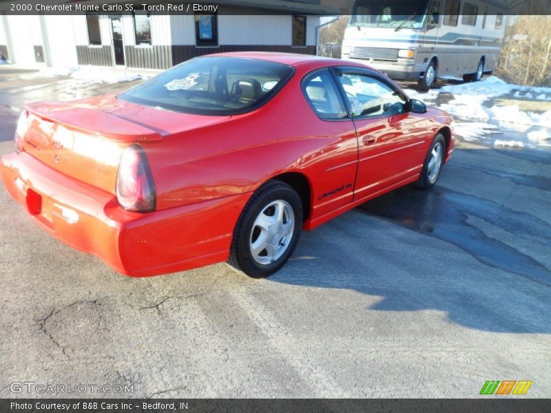 Torch Red / Ebony 2000 Chevrolet Monte Carlo SS