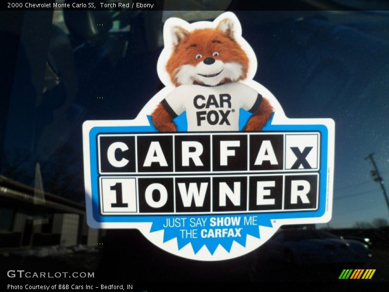 Torch Red / Ebony 2000 Chevrolet Monte Carlo SS