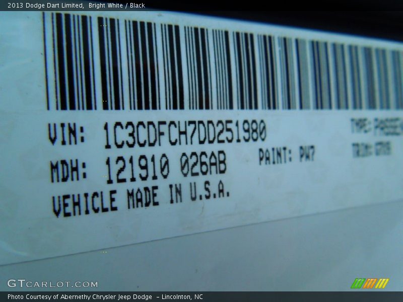 Bright White / Black 2013 Dodge Dart Limited