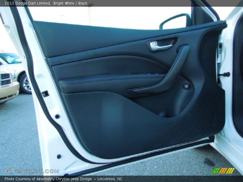 Bright White / Black 2013 Dodge Dart Limited