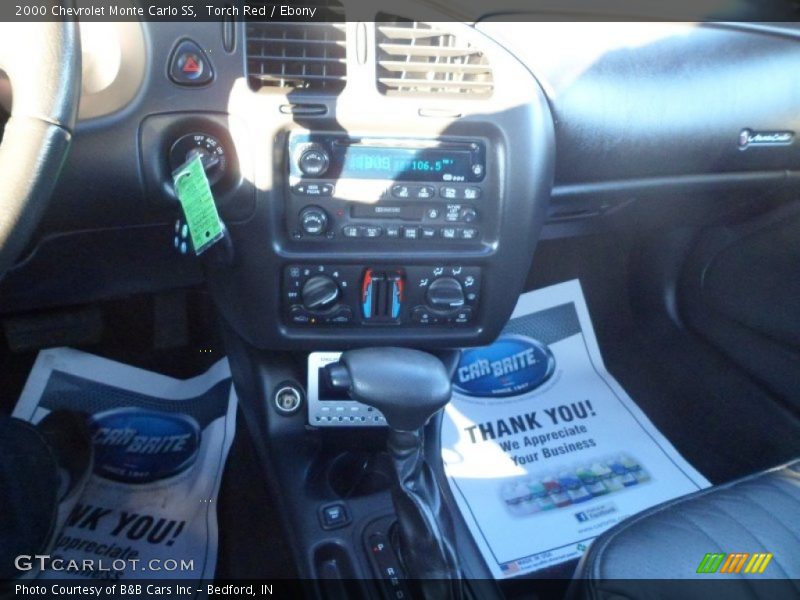 Torch Red / Ebony 2000 Chevrolet Monte Carlo SS