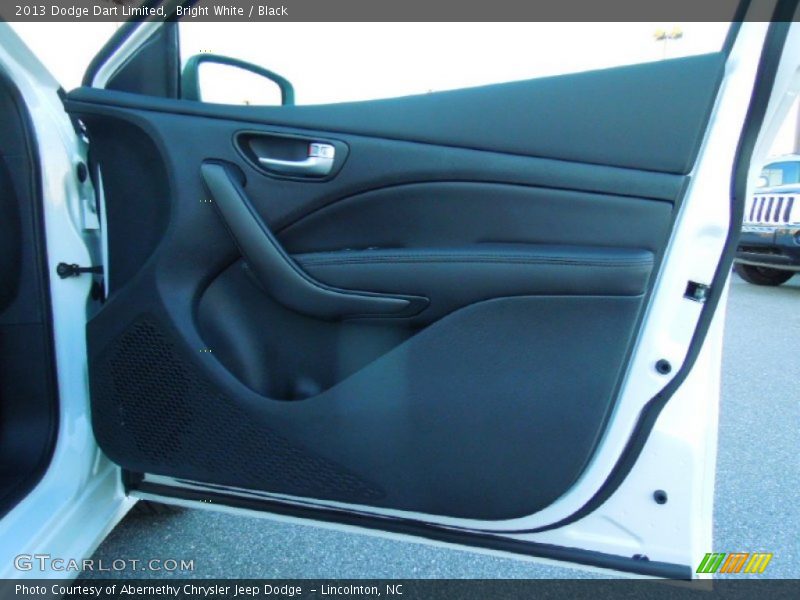 Bright White / Black 2013 Dodge Dart Limited
