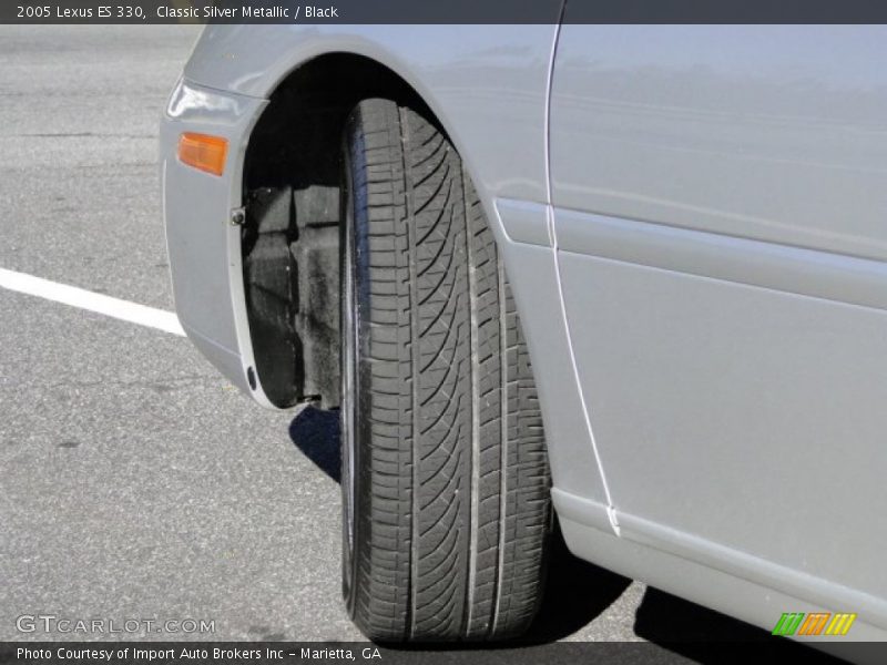 Classic Silver Metallic / Black 2005 Lexus ES 330