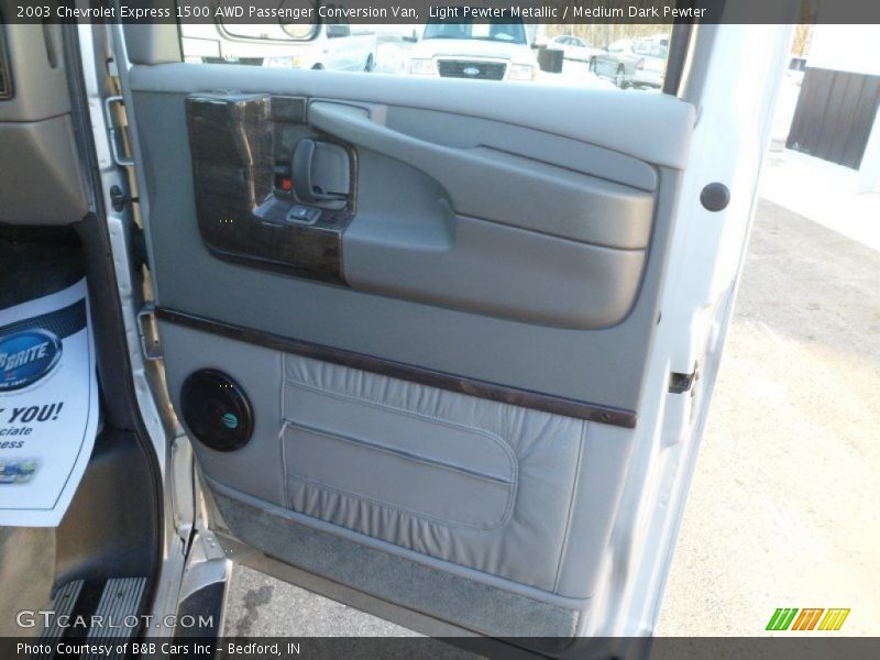 Door Panel of 2003 Express 1500 AWD Passenger Conversion Van