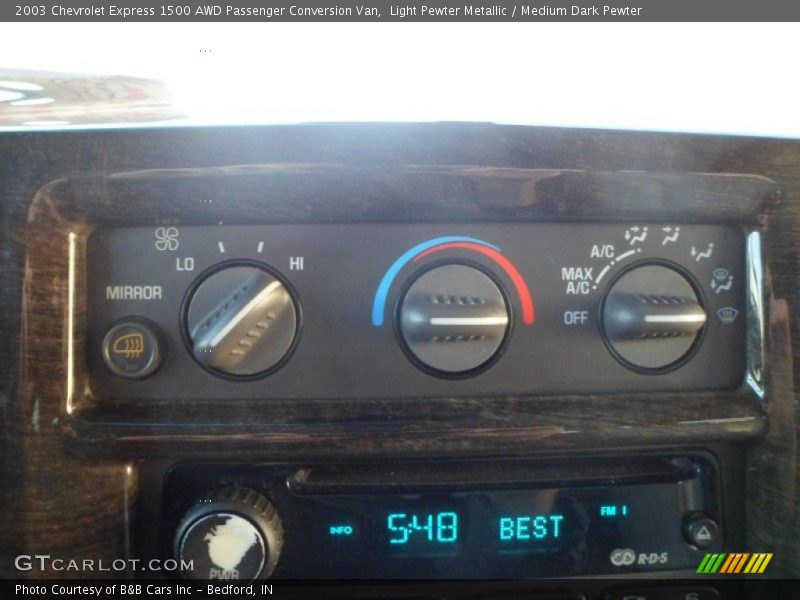 Controls of 2003 Express 1500 AWD Passenger Conversion Van