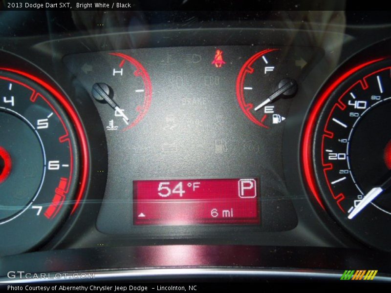 Bright White / Black 2013 Dodge Dart SXT